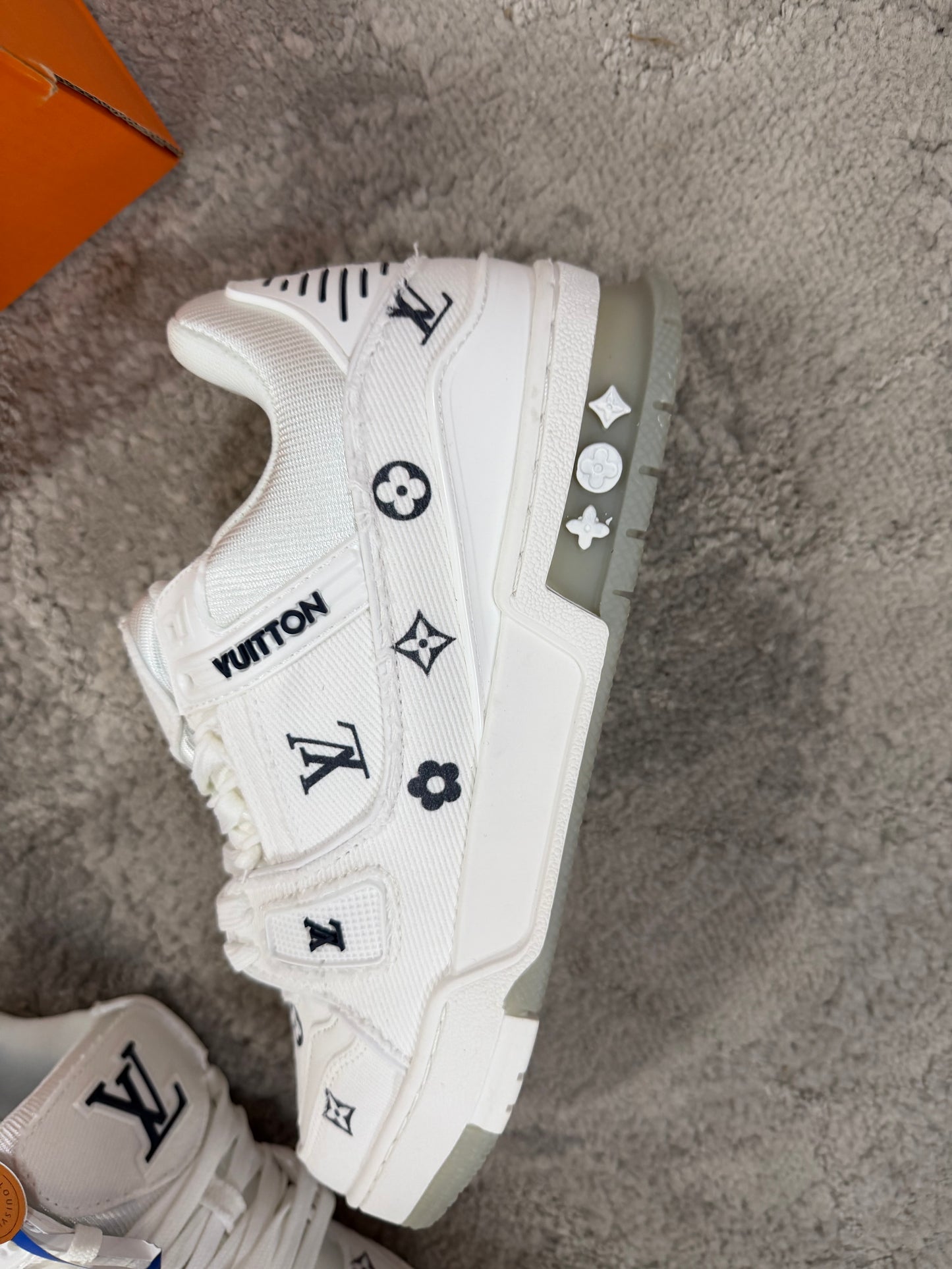 Louis Vuitton Trainer White
